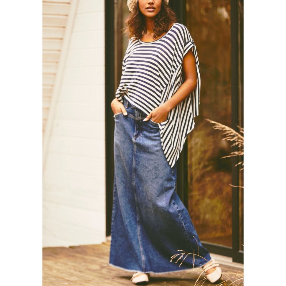 Free People We the Free Navy White Striped Angel Tee Short Sleeve XS *flawed*